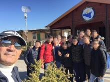 Foto di gruppo conclusiva della visita all'Avioclub della 1B Aeronautico di Rosolini